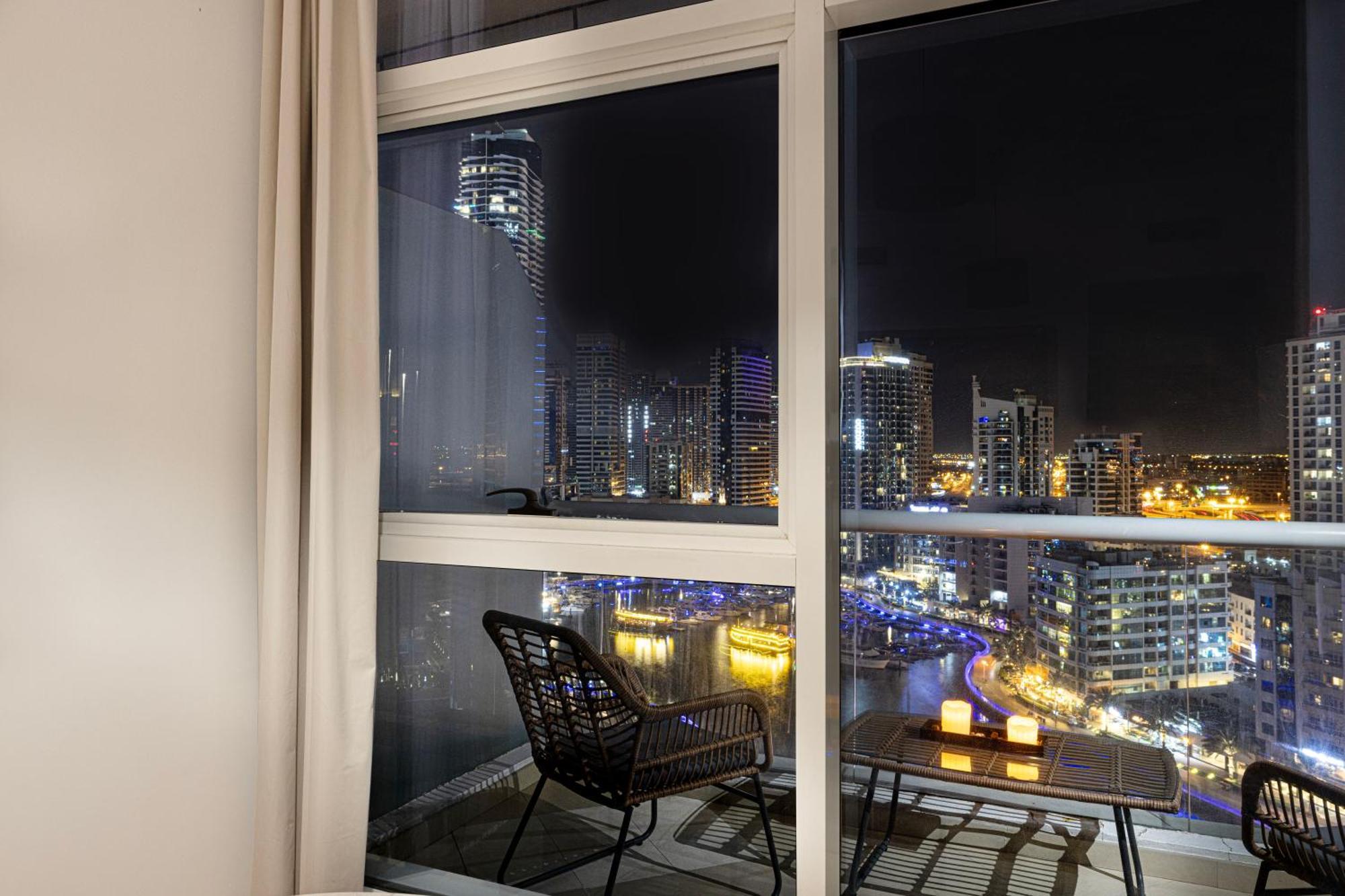 Ferienwohnung Luxury 1Br At Dubai Marina: Stunning Marina Views, Pool & Gym Exterior foto